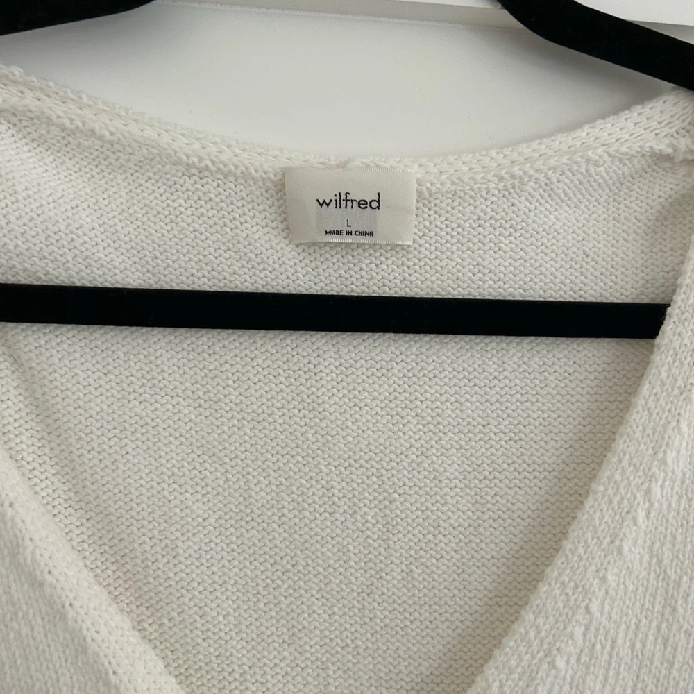 Aritzia Ivory Sweater Vest - Picture 2 of 3